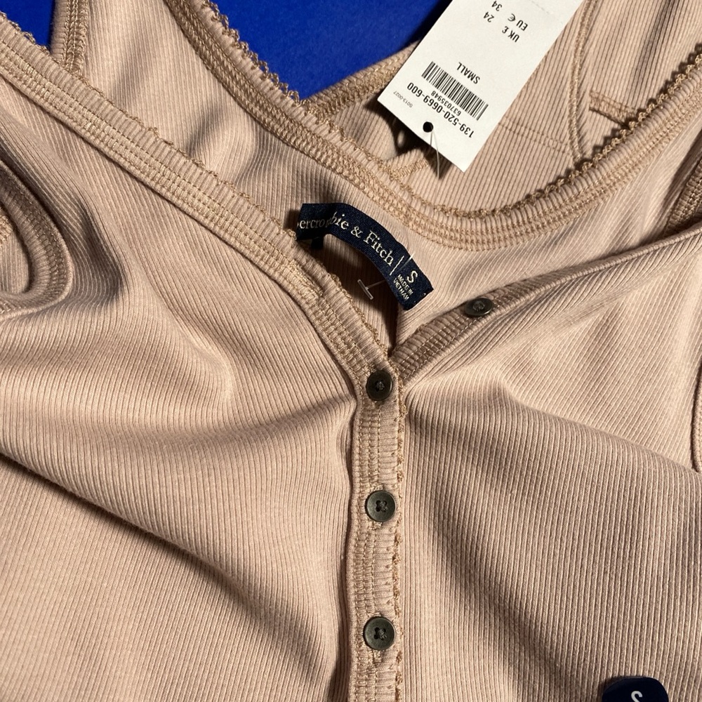 Abercrombie & Fitch NWT Tan Ribbed Tank Bodysuit w/Button Front Size S